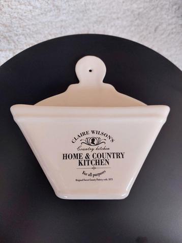 Country Kitchen - Claire Wilson's beschikbaar voor biedingen