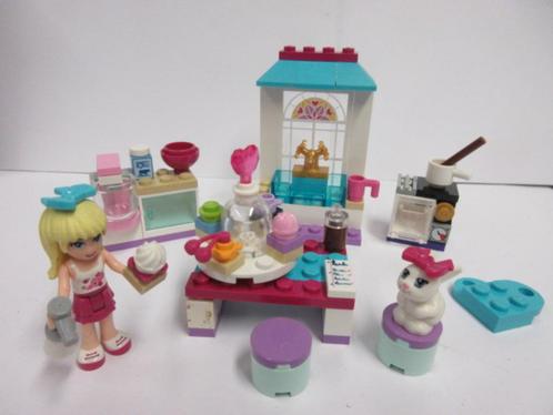 41308 Friends, Stephanies Friendship Cakes met bouwtekening, Kinderen en Baby's, Speelgoed | Duplo en Lego, Zo goed als nieuw
