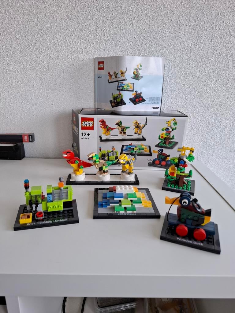 Lego House 40563 - Home of the Lego Brick Moulding Machine, Kinderen en Baby's, Ophalen of Verzenden, Zo goed als nieuw, Complete set