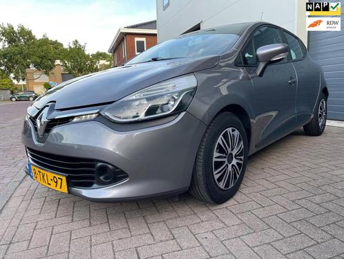 Renault Clio 0.9 TCe/Navi/Cruise-c/Airco/Dealer-onderhouden/, Auto's, Renault, Particulier, Te koop, Clio, ABS, Airbags, Airconditioning