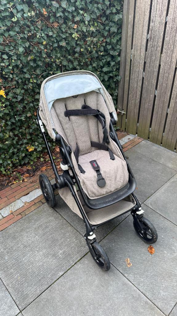 Bugaboo Fox Mineral Taupe, Kinderen en Baby's, Kinderwagens en Combinaties, Zo goed als nieuw, Combiwagen, Bugaboo, Duowagen, Met reiswieg