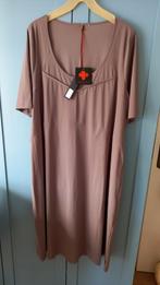 Plus basics maat 56.dress straight.taupe., Kleding | Dames, Grote Maten, Ophalen of Verzenden, Nieuw, Jurk