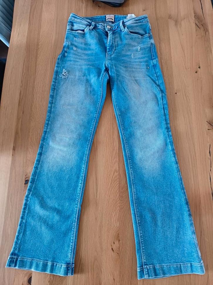Guess flared/wide fit jeans, Kleding | Dames, Spijkerbroeken en Jeans, Zo goed als nieuw, W28 - W29 (confectie 36), Blauw, Ophalen of Verzenden