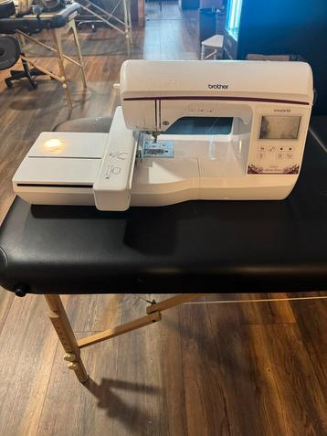 Brother Innov-is NV870 Borduurmachine beschikbaar voor biedingen