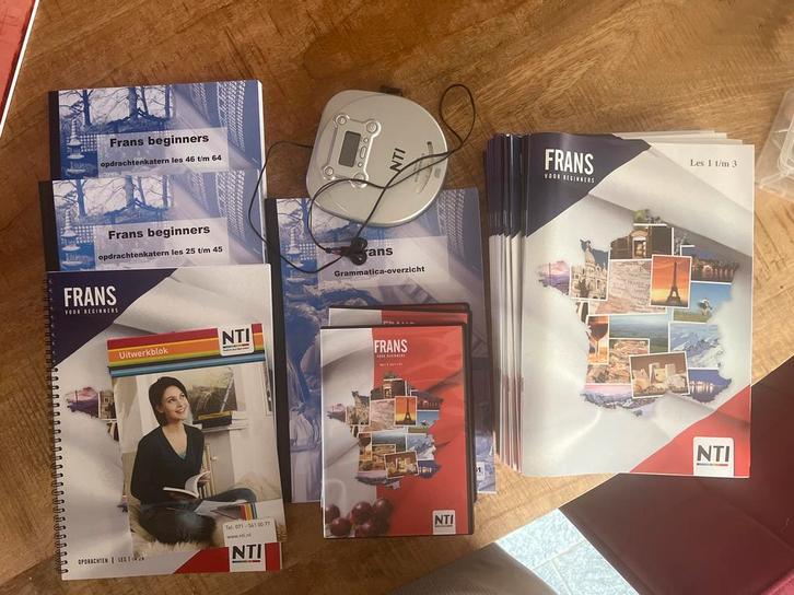 NTI Frans cursus voor beginners (les 1-64), Boeken, Studieboeken en Cursussen, Zo goed als nieuw, Niet van toepassing, Ophalen of Verzenden