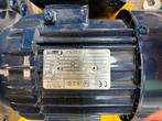 Elektro motoren Z.G.A.N. met reductor, Ophalen, Zo goed als nieuw