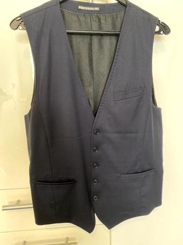 Drykorn 48 gilet donkerblauw beschikbaar voor biedingen