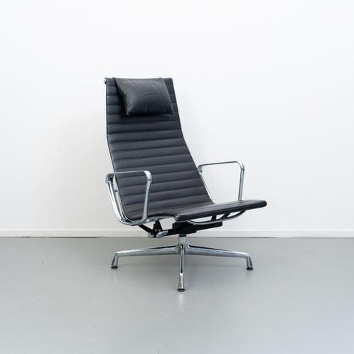 ACTIE! 6x Vitra Eames EA 124 Fauteuil Zwart Leer - Chroom, Huis en Inrichting, Fauteuils, Zo goed als nieuw, Leer, Metaal, 50 tot 75 cm