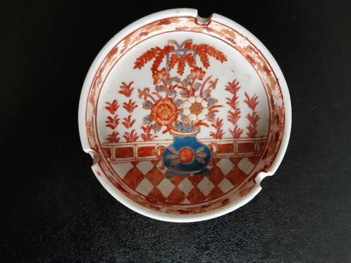 Chinees porseleinen asbak, Antiek en Kunst, Antiek | Keramiek en Aardewerk, Verzenden