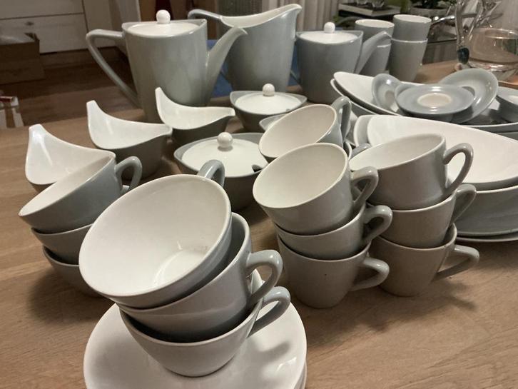 Floris Meydam servies Princess Grijs, Antiek en Kunst, Antiek | Keramiek en Aardewerk, Ophalen of Verzenden