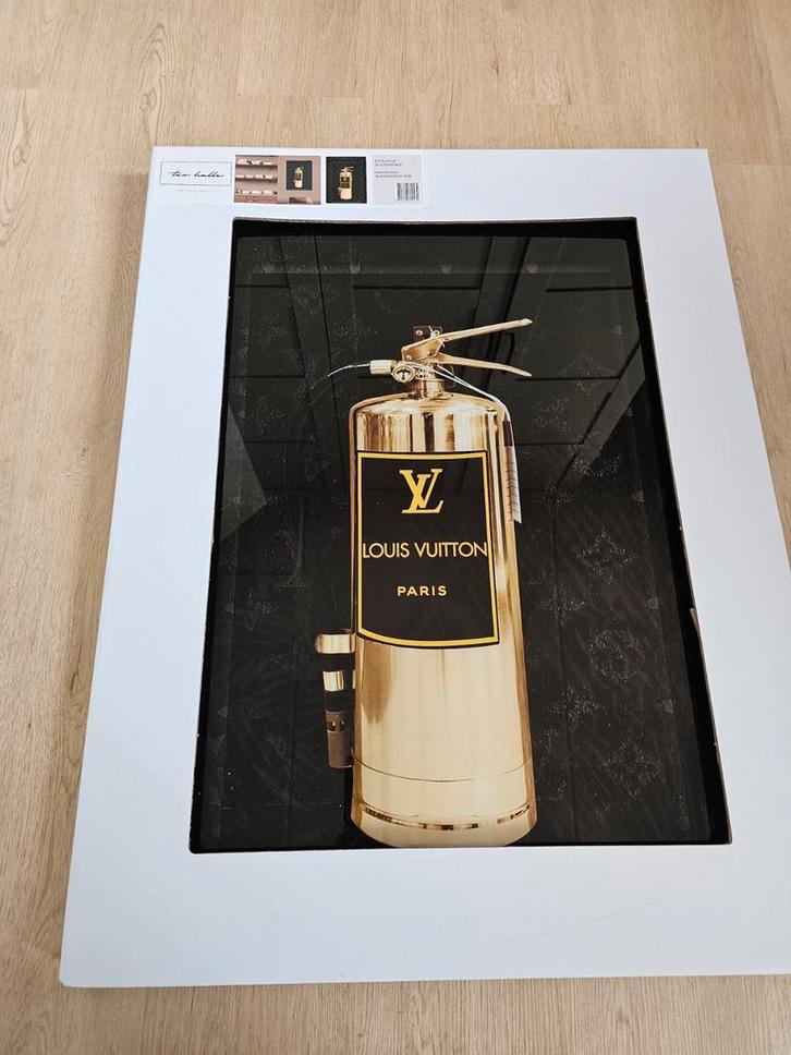 Brandblusser Kunstwerk - Nieuw, Huis en Inrichting, Woonaccessoires | Schilderijen, Tekeningen en Foto's, Nieuw, Print, 50 tot 75 cm