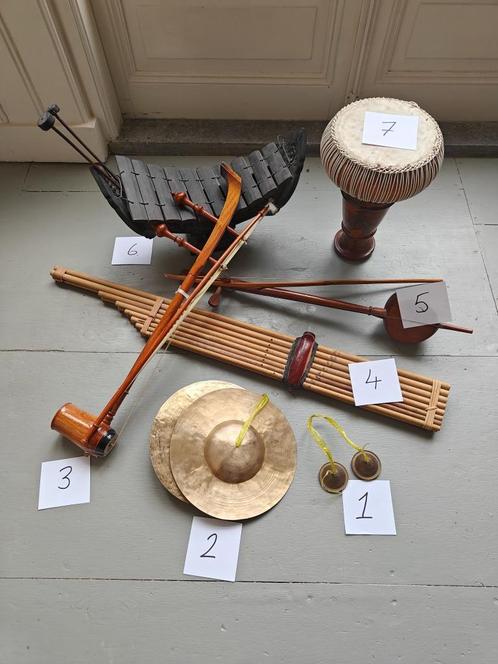 Diverse Thaise muziekinstrumenten, Muziek en Instrumenten, Strijkinstrumenten | Overige, Gebruikt, Ophalen