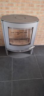 Mooi houtkachel.De conditie is goed, Huis en Inrichting, Kachels, Ophalen of Verzenden, Zo goed als nieuw, Hout, Houtkachel