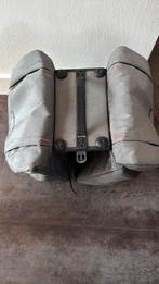 Goede dubbele fietstassen van new looks, Fietsen en Brommers, Fietsaccessoires | Fietstassen, Ophalen of Verzenden, Gebruikt