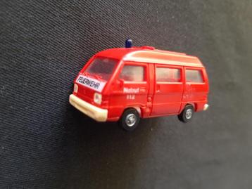 Mitsubishi L 300 brandweer ( Feuerwehr ) Rietze H0 model beschikbaar voor biedingen