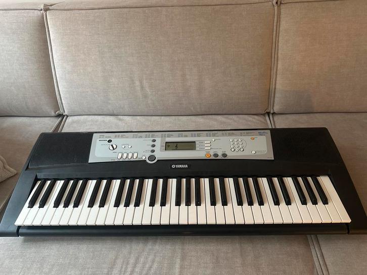 Yamaha YPT-200 Keyboard - Perfect voor beginners!, Muziek en Instrumenten, Keyboards, Gebruikt, 61 toetsen, Yamaha, Ophalen of Verzenden