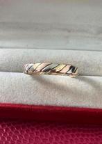 Tricolor 14 karaat gouden ring gevlochten motief maat 18,8, Sieraden, Tassen en Uiterlijk, Ringen, 18 tot 19, Ophalen of Verzenden