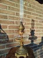 Antieke olielamp met bronzen voet, Ophalen of Verzenden