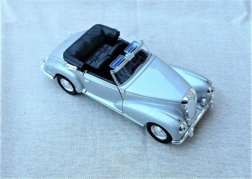 Welly Mercedes 300s 1955 cabrio, open kap, zilvergrijs 1/40., Hobby en Vrije tijd, Modelauto's | 1:43, Nieuw, Auto, Overige merken