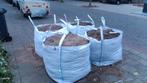Zand en aarde in 4 big bags, Ophalen, Gebruikt