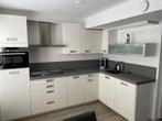 Keuken, Huis en Inrichting, Keuken | Complete keukens, Ophalen, Hoekkeuken, Crème, Composiet