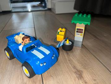 Leuke Duplo Auto met Tankstation beschikbaar voor biedingen