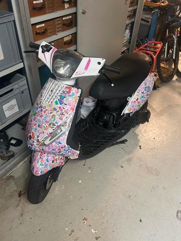 Piaggio zip 172cc in onderdelen beschikbaar voor biedingen