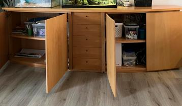 Dressoir beschikbaar voor biedingen