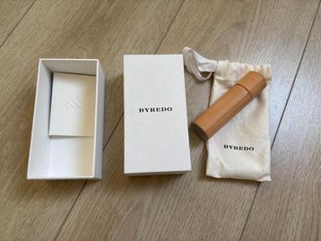 Lederen BYREDO parfum travel case beschikbaar voor biedingen