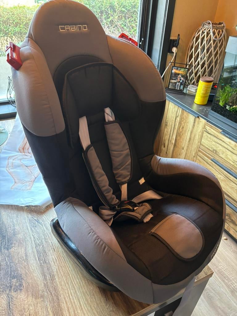 Autostoel cabino, Autogordel, 9 t/m 18 kg, Zo goed als nieuw, Slaapstand