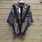 Nieuw Poncho jacquard vest 30% wol met mouwen t/m maat 44, Kleding | Dames, Verzenden, Nieuw, Maat 42/44 (L), Overige kleuren