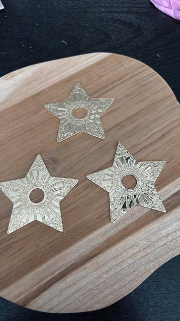 Dior kerst sterren beschikbaar voor biedingen