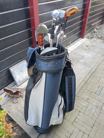 Golfset beschikbaar voor biedingen