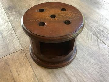 Stoof, plantentafeltje, plantentafel beschikbaar voor biedingen