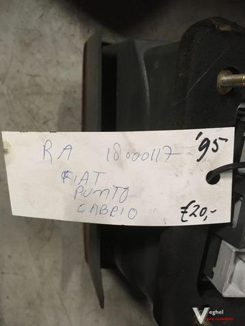 fiat punto cabrio 1995 achterlicht rechts beschikbaar voor biedingen