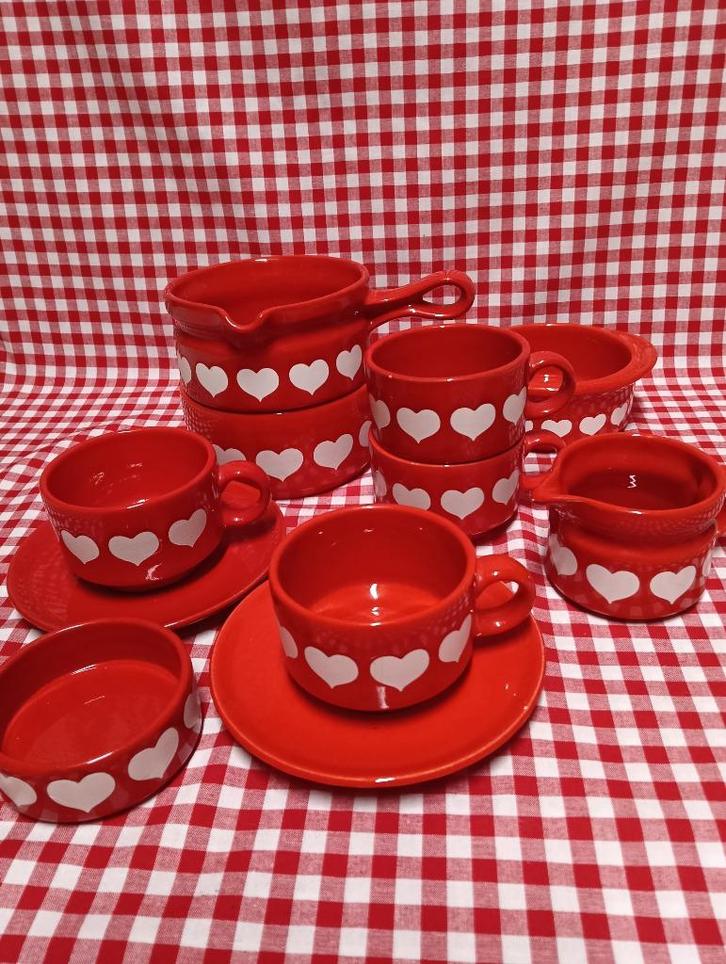 Vintage Waechtersbach hartjes servies, Huis en Inrichting, Keuken | Servies, Gebruikt, Overige stijlen, Aardewerk, Verzenden