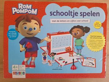 Schooltje spelen en magnetische rekendoos van Rom Pompom beschikbaar voor biedingen