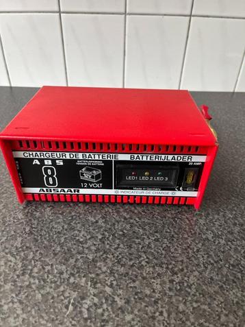 Absaar ABS8 acculader . 12 volt , 8 amp.  beschikbaar voor biedingen