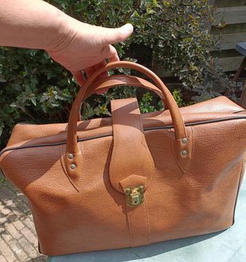 Origineel vintage skai koffertas reiskoffer reistas (N27) beschikbaar voor biedingen