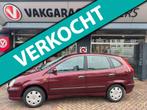 Nissan Almera Tino 1.8 Tekna Incl Nieuwe APK en Beurt Rijkla, 65 €/maand, 4 cilinders, Almera Tino, 116 pk