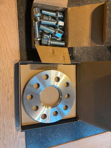 Spoorverbreders JOM ( 2x ) 5x112 | 57.1 | 10 mm beschikbaar voor biedingen