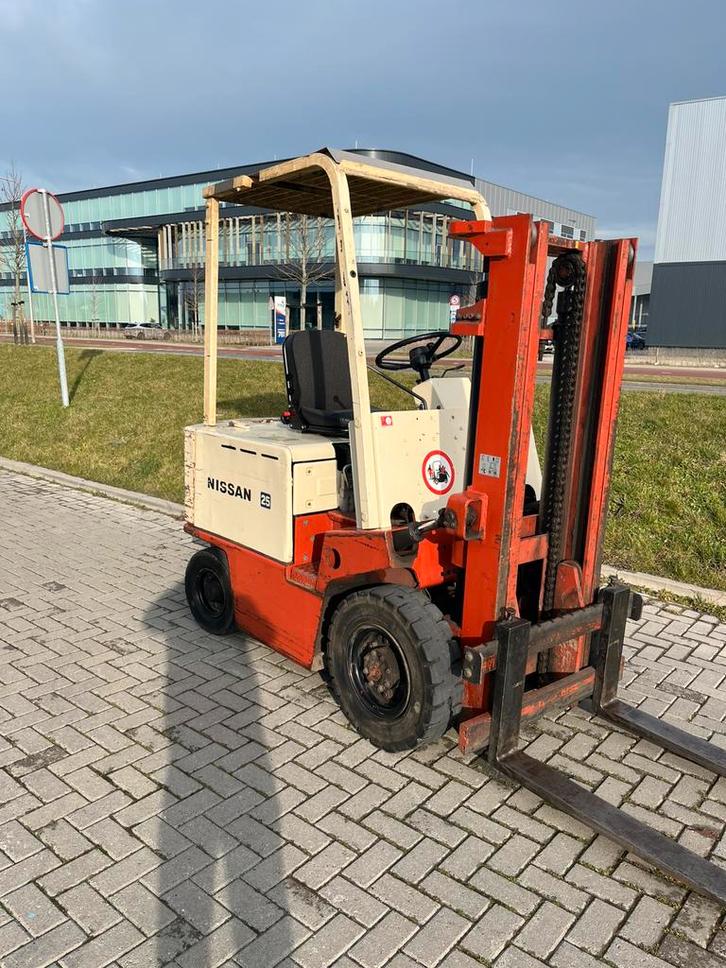 Nissan elektrische heftruck, Zakelijke goederen, Machines en Bouw | Heftrucks en Intern transport, Heftruck, Elektrisch, 2000 tot 3000 kg