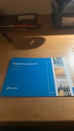 Piaggio informatie boek, Ophalen of Verzenden