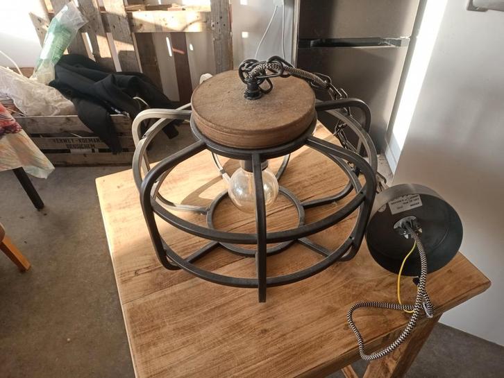 Mooie lampkap zo goed als nieuw, Huis en Inrichting, Woonaccessoires | Etagères, Zo goed als nieuw, Ophalen of Verzenden