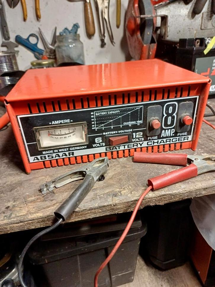 Absaar 8 Amp Acculader, Auto diversen, Autogereedschap, Gebruikt, Ophalen of Verzenden