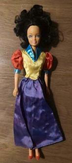 Sneeuwwitje (type Barbie), Ophalen of Verzenden, Gebruikt, Pop