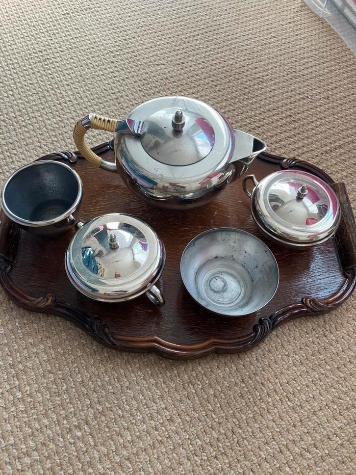 Theeset Daalderop, Antiek en Kunst, Antiek | Servies compleet, Ophalen of Verzenden