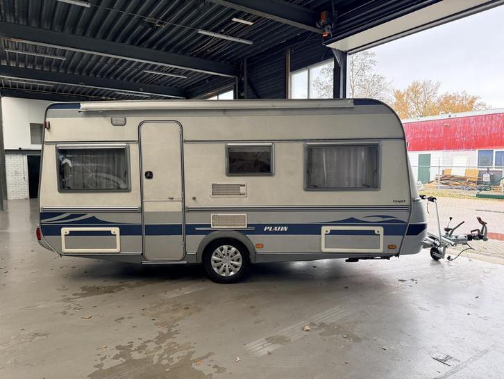 Fendt Platin 470 TR | Dwars bed | Rondzit | FIetsendrager |, Caravans en Kamperen, Caravans, Bedrijf, tot en met 4, 1000 - 1250 kg