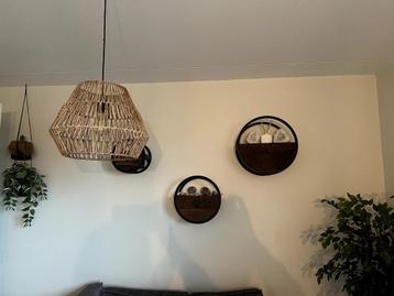 3 Industriële wandkasten Reefs interior z.g.a.n. beschikbaar voor biedingen