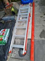 Altrex vlizotrap met leuning, Doe-het-zelf en Verbouw, Ladders en Trappen, Ophalen, Gebruikt, 2 tot 4 meter